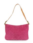 Céline, sac porté épaule en daim rose fuchsia Monogram empreinte, bandoulière en cuir naturel, 20x28