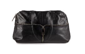 Fendi, sac Unzipped Zucca tote en cuir noir, soufflet zucca, 25x39 cm