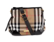 Burberry, sac Canterbury House Check tote en cuir noir et toile, 25x27 cm