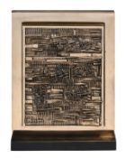 Arnaldo Pomodoro (1926-2025),  Tavola dei segni , 1960, bronze en bas relief, signé, 64,2x47,6x12,9 
