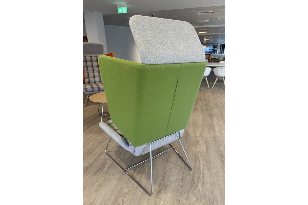 Contemporary upholstered breakout winged Armchair, with chrome legs, green (location in building: - Image 4 of 5