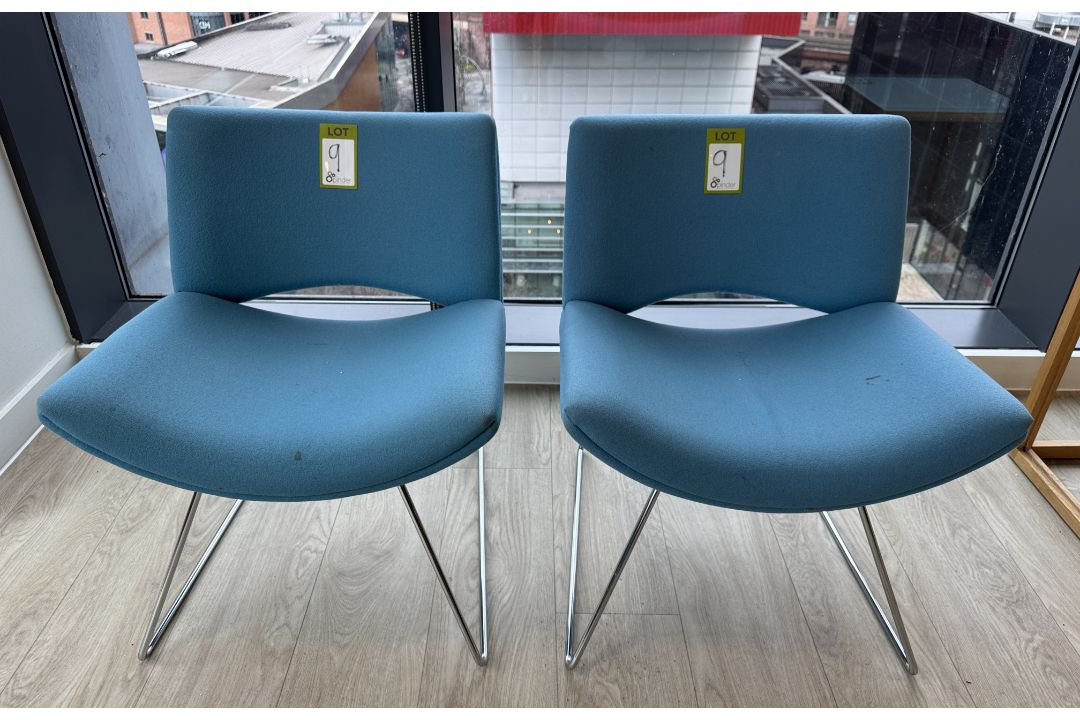 Pair Boss upholstered Reception Chairs (location in building: sixth floor) - Image 1 of 3