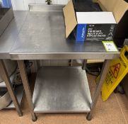 Stainless steel Preparation Table, 600mm x 600mm x 880mm, with undershelf (location in building: