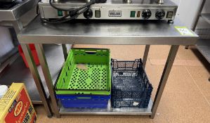 Stainless steel Preparation Table, 900mm x 600mm x 760mm, with undershelf (location in building: