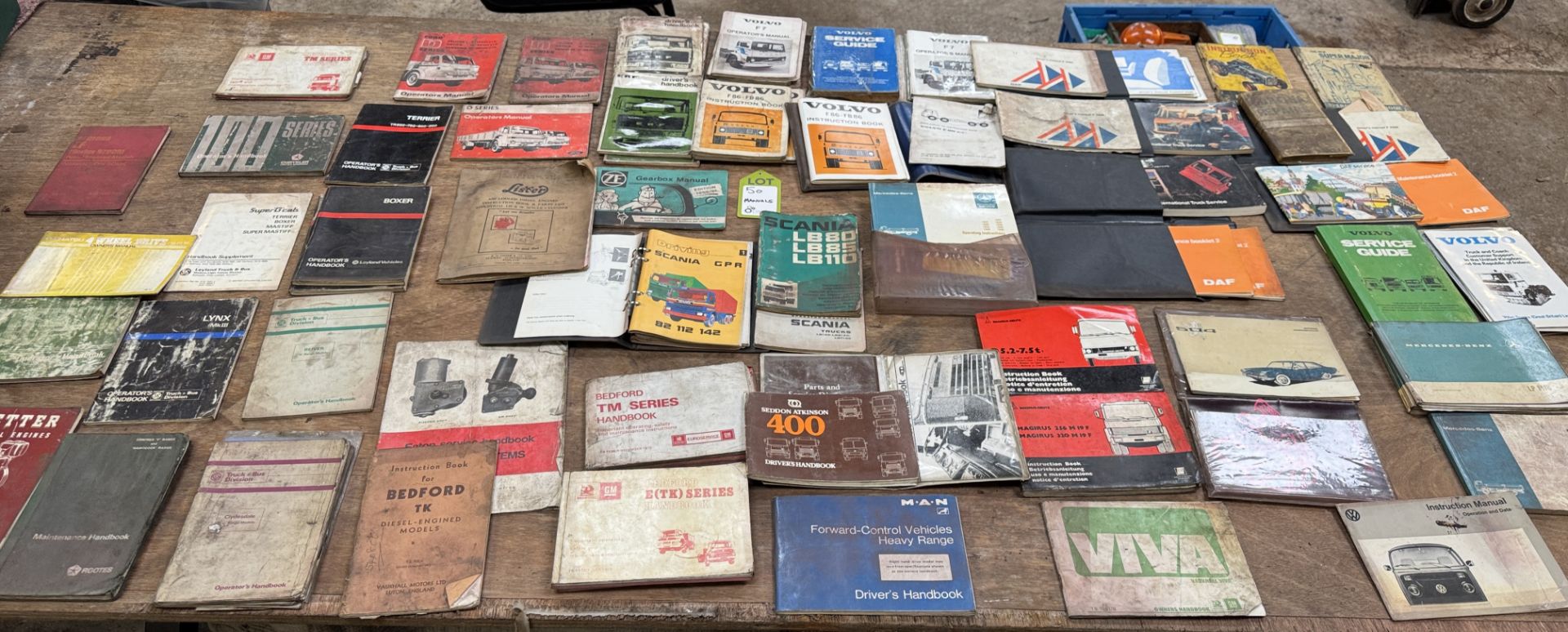 Approx. 60 various vintage and classic Commercial Vehicle, Car, Tractor and Van Manuals - Image 19 of 21