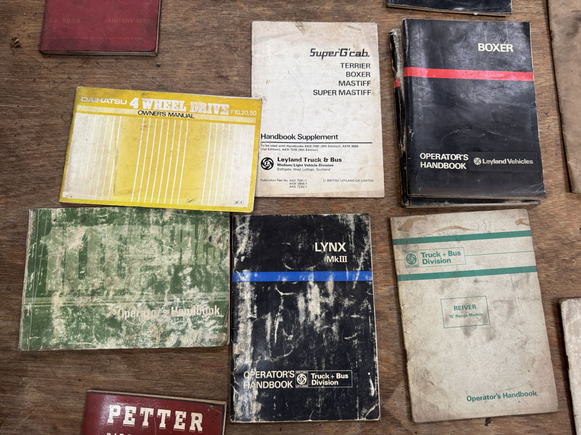 Approx. 60 various vintage and classic Commercial Vehicle, Car, Tractor and Van Manuals - Image 3 of 21