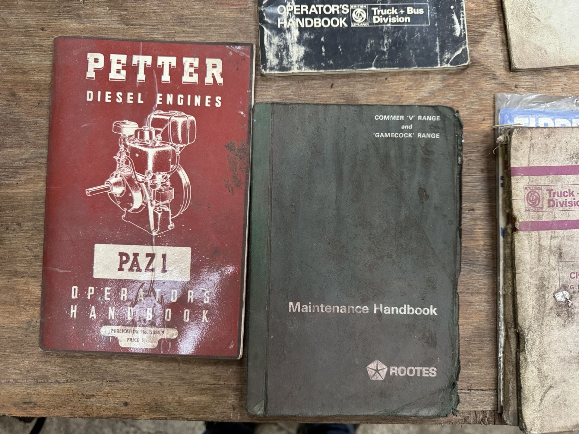 Approx. 60 various vintage and classic Commercial Vehicle, Car, Tractor and Van Manuals - Image 2 of 21