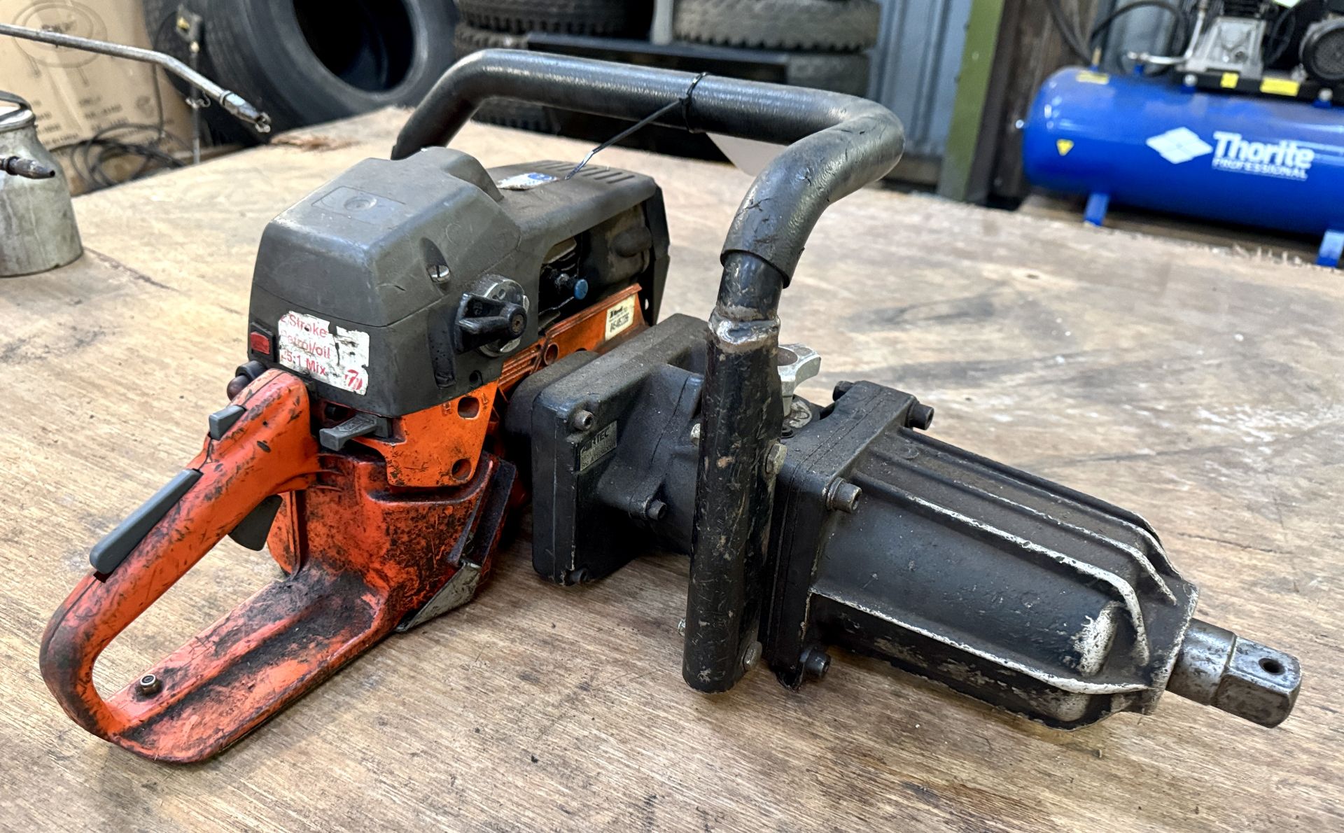 Maxim Master 35 petrol driven Impact Wrench