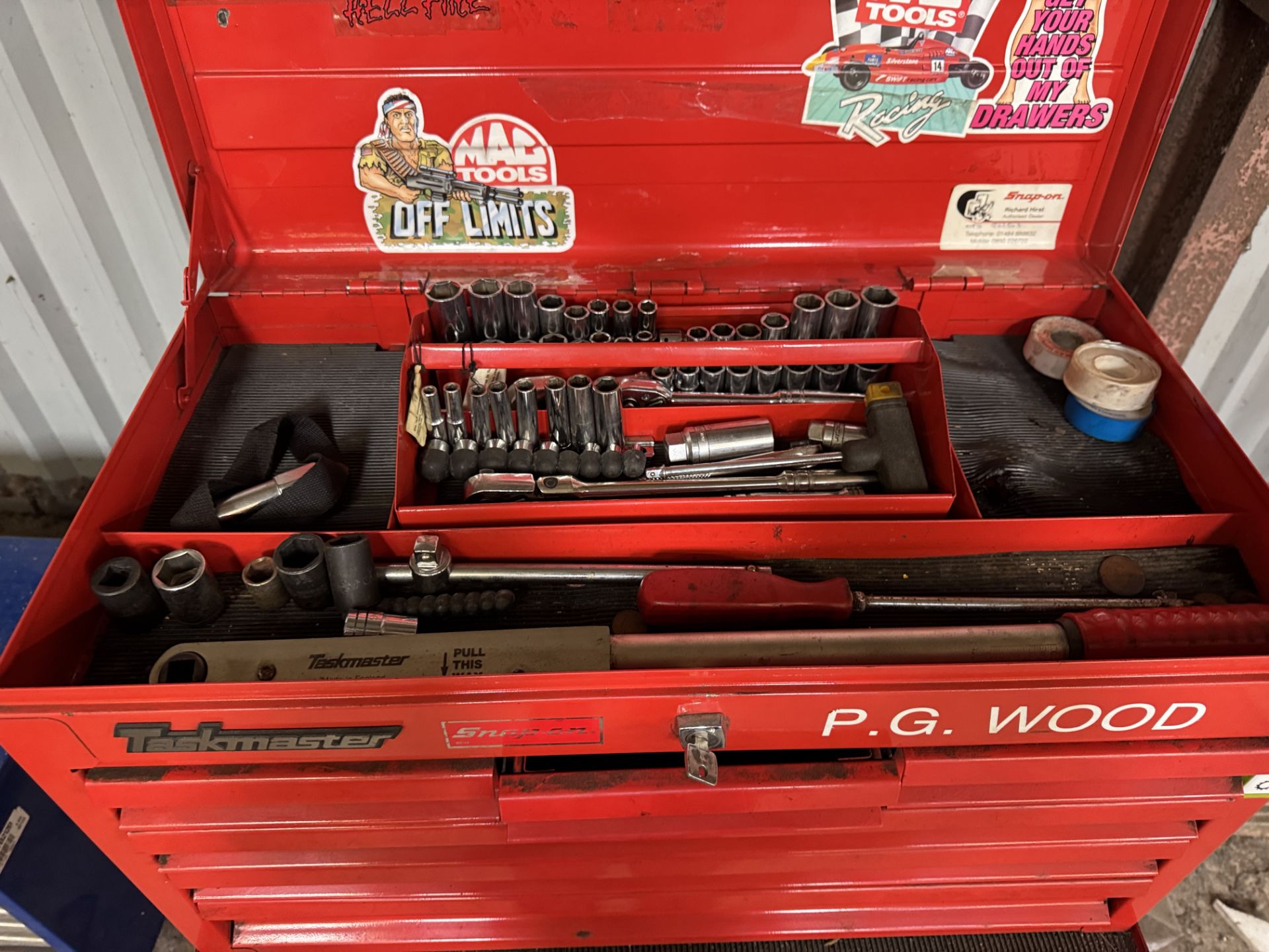 Taskmaster mobile Tool Box and Contents including sockets, spanners ...