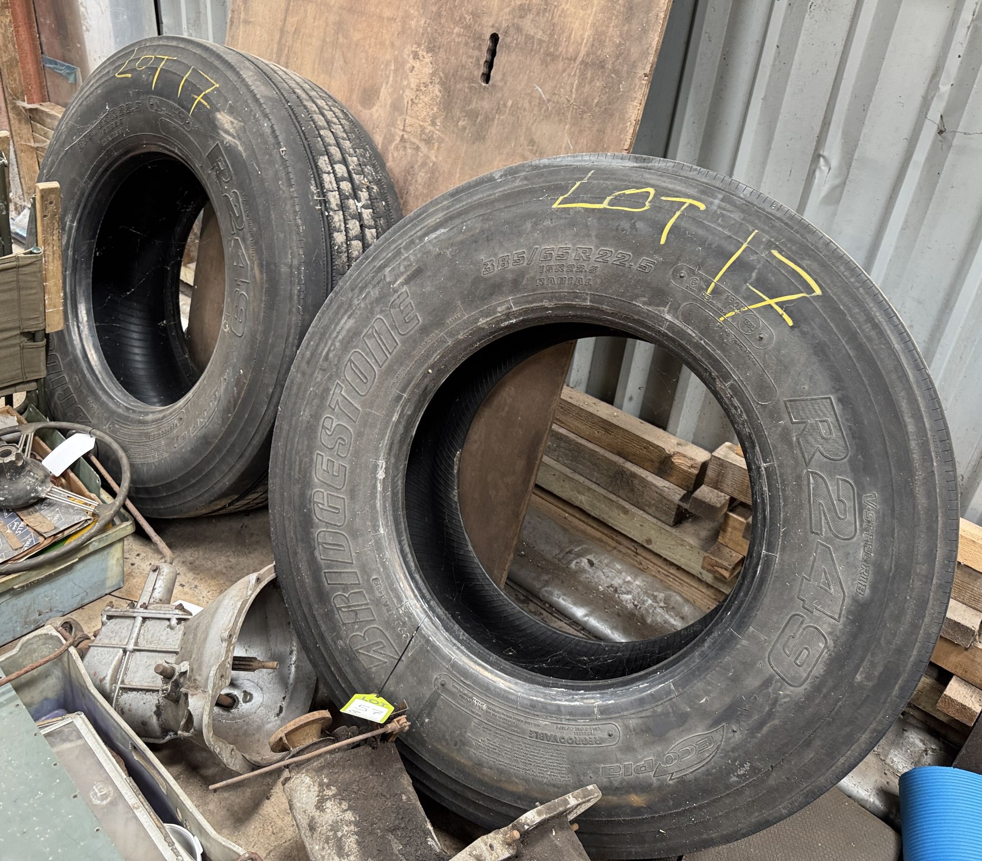 Pair Bridgestone R249 Truck Tyres, 385/65R 22.5 - Image 7 of 9