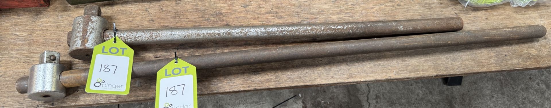 2 heavy duty T-Bars