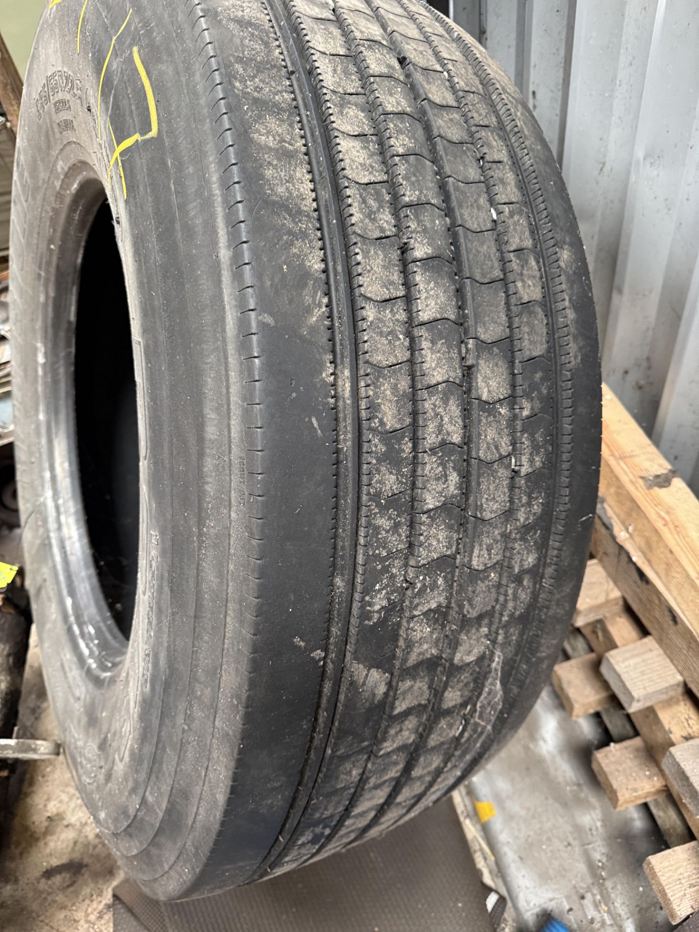 Pair Bridgestone R249 Truck Tyres, 385/65R 22.5 - Image 6 of 9