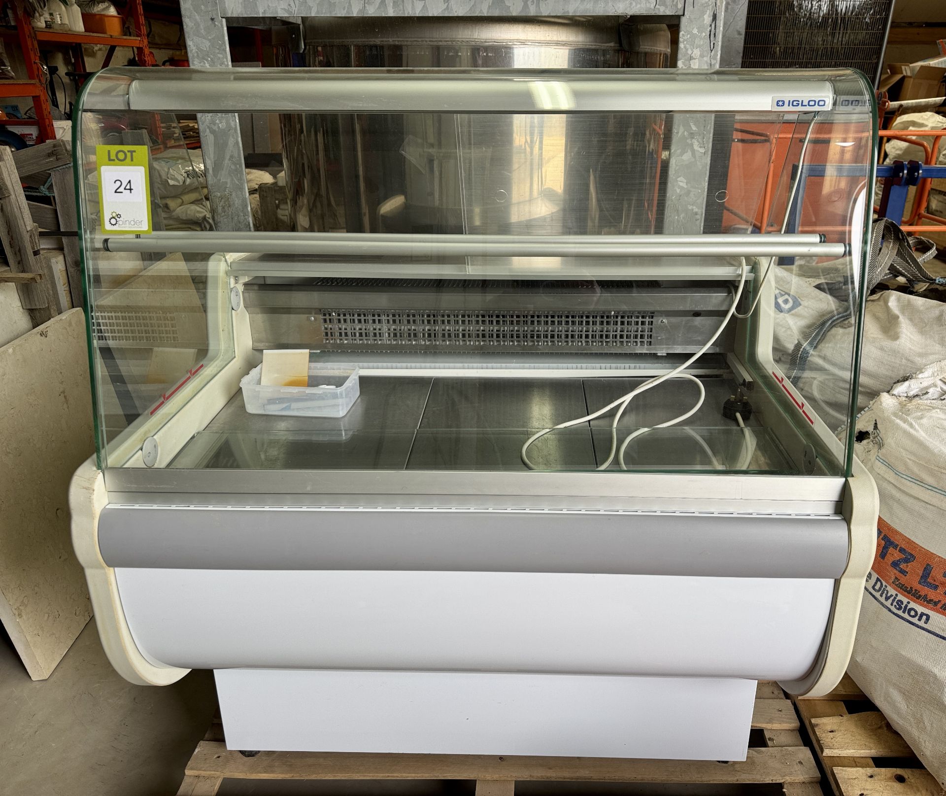 Igloo Chilled Food Display Counter, 240volts, 1070mm x 830mm x 1220mm