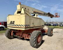 JLG 120 HX Telescopic Boom Lift, 120ft reach, 4249hours, year 2000 (Location: Malton)