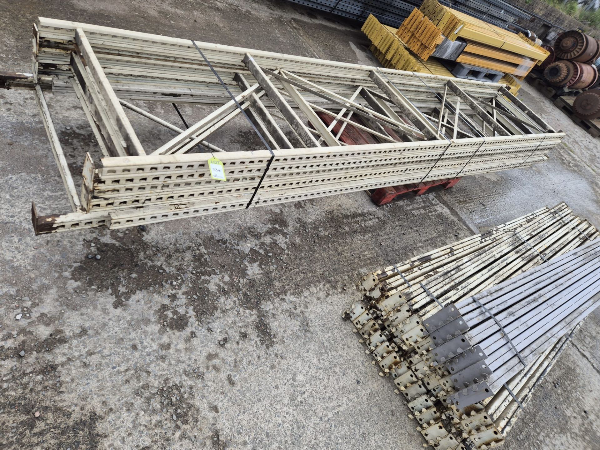 5 bays Pallet Racking comprising 6 uprights 4910mm x 915mm, 40 beams 2665mm x 100mm, 6 beams - Image 3 of 5