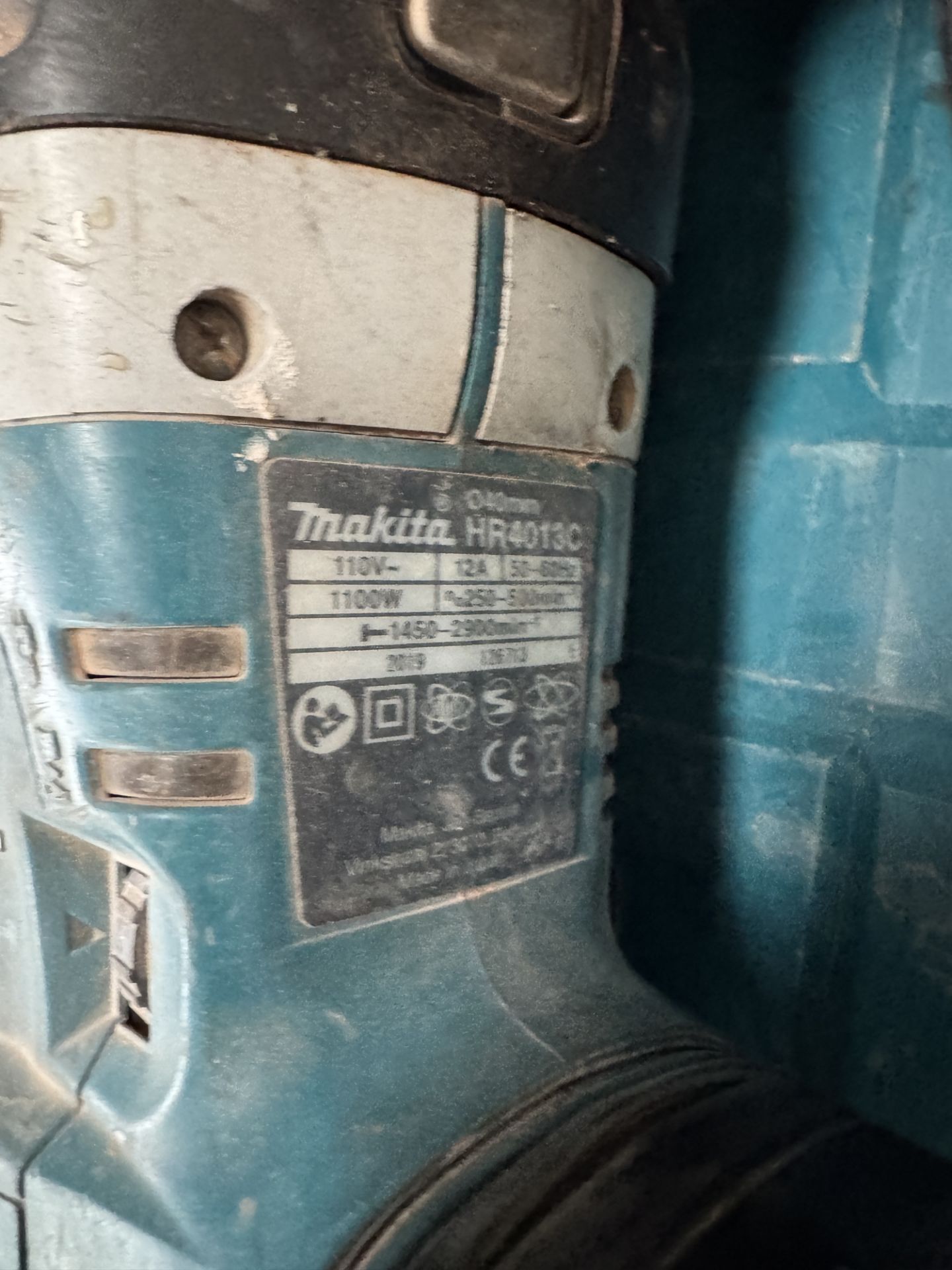 Makita HR4013C Rotary Hammer Drill, 110volts, with case - Image 2 of 5