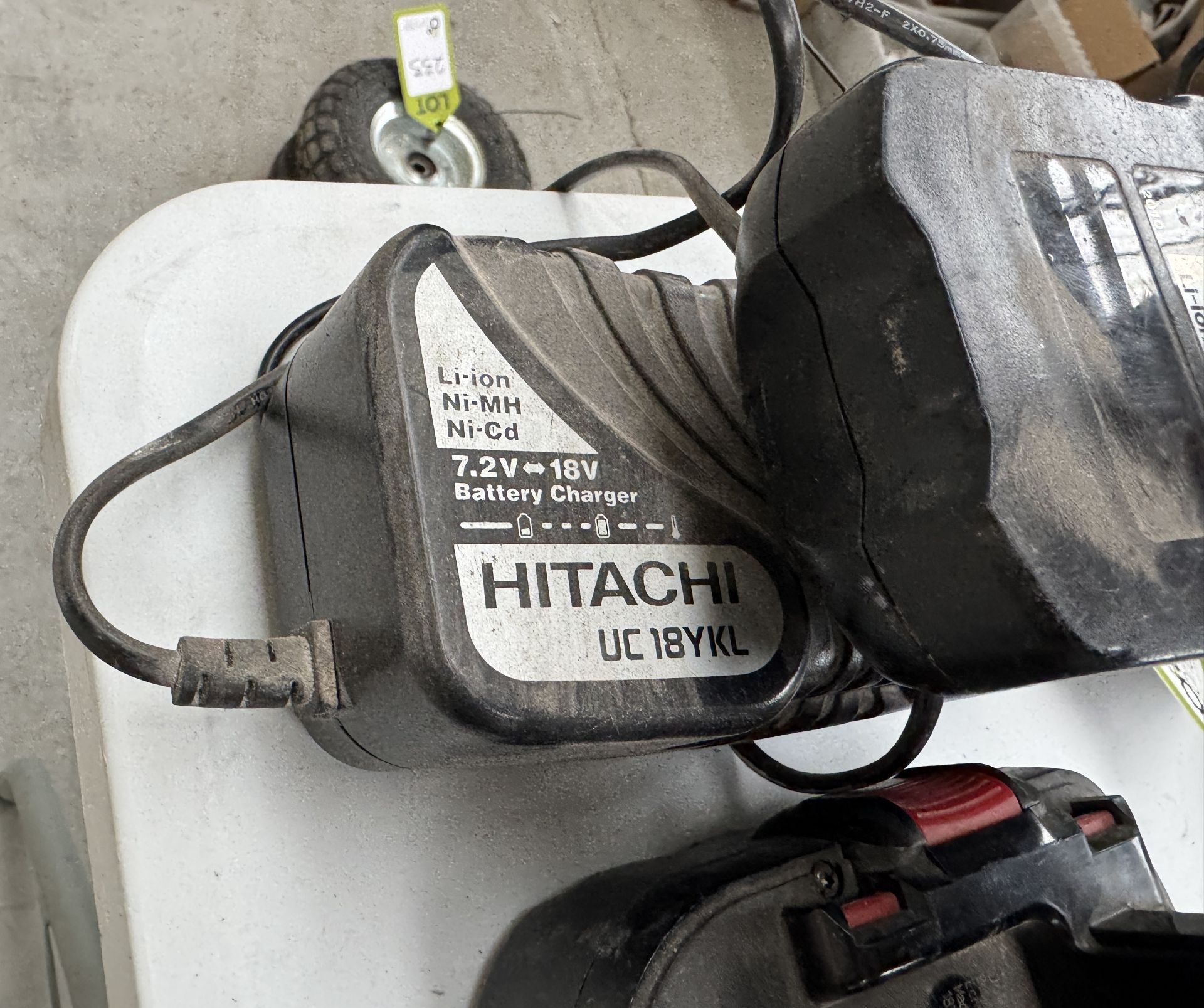 2 Battery Chargers, Hitachi and Bosch 18volt Batteries - Image 3 of 6
