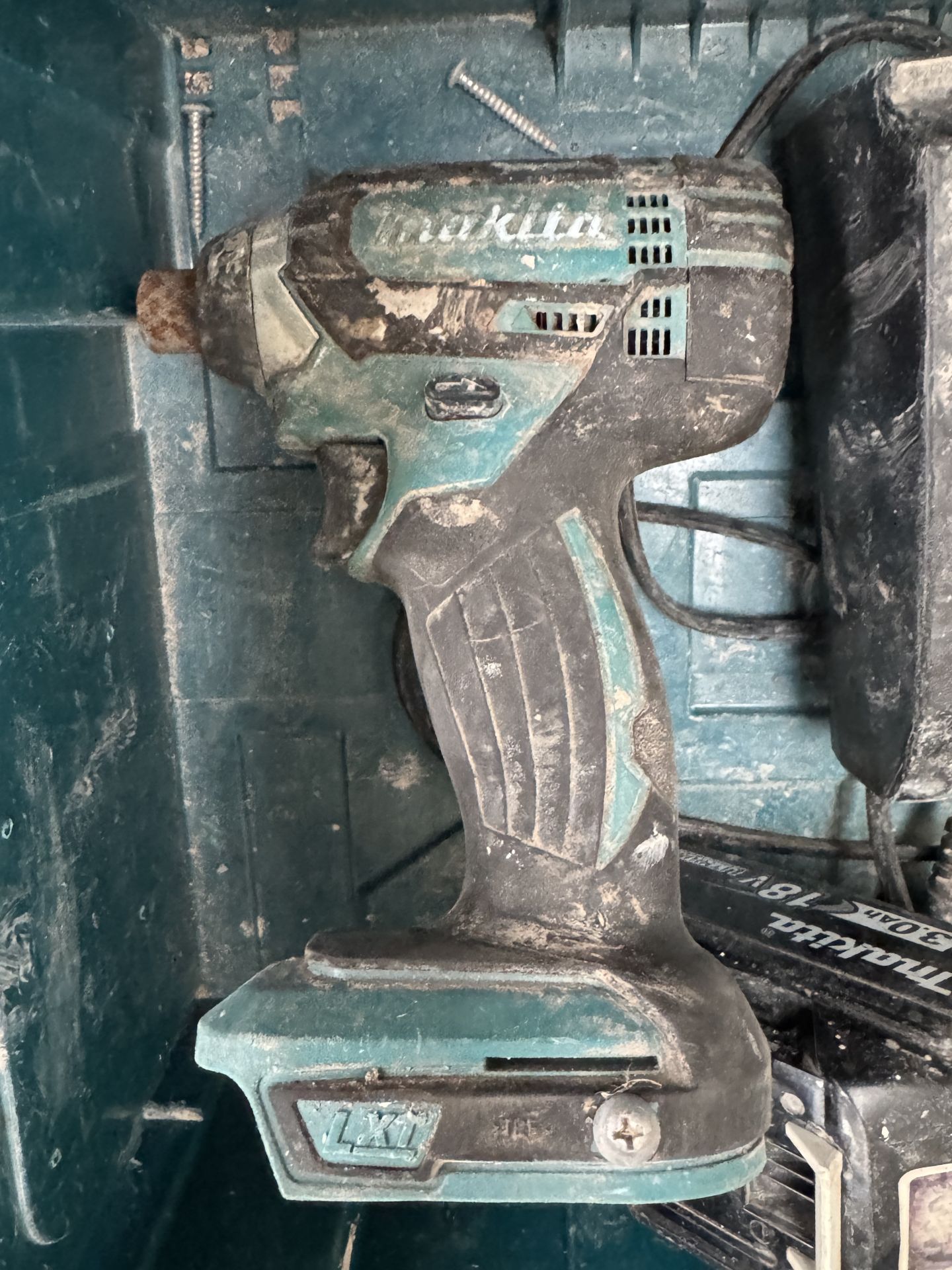 Makita DTD152 cordless Impact Driver, 18volts, with battery, charger and case - Image 2 of 5