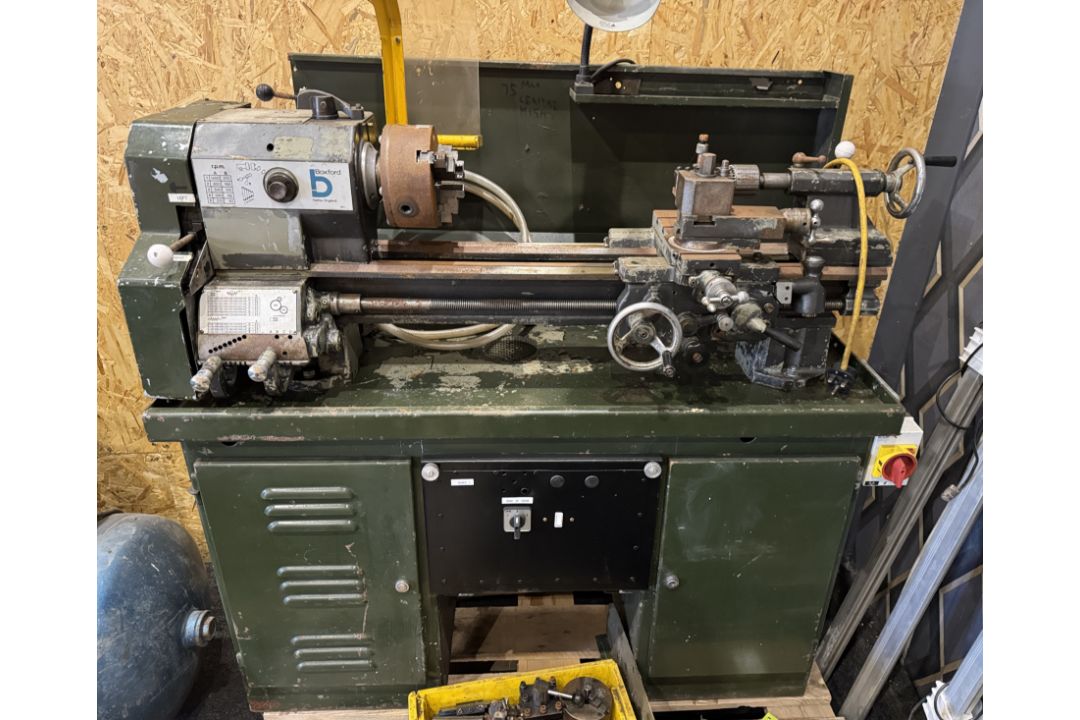 Boxford Lathe, 240volts, with 2 Pratt Burnerd 3-jaw chucks, 4-jaw chuck, multi-tool holder, work - Image 1 of 10