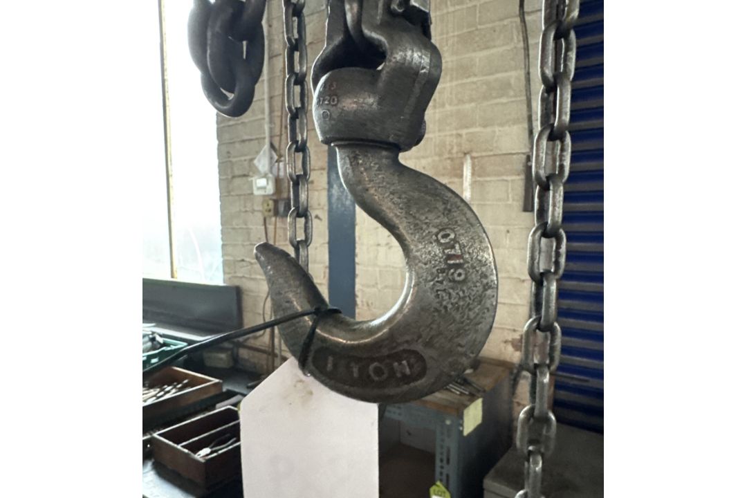 Mobile Gantry crane, with block and tackle - Image 4 of 6