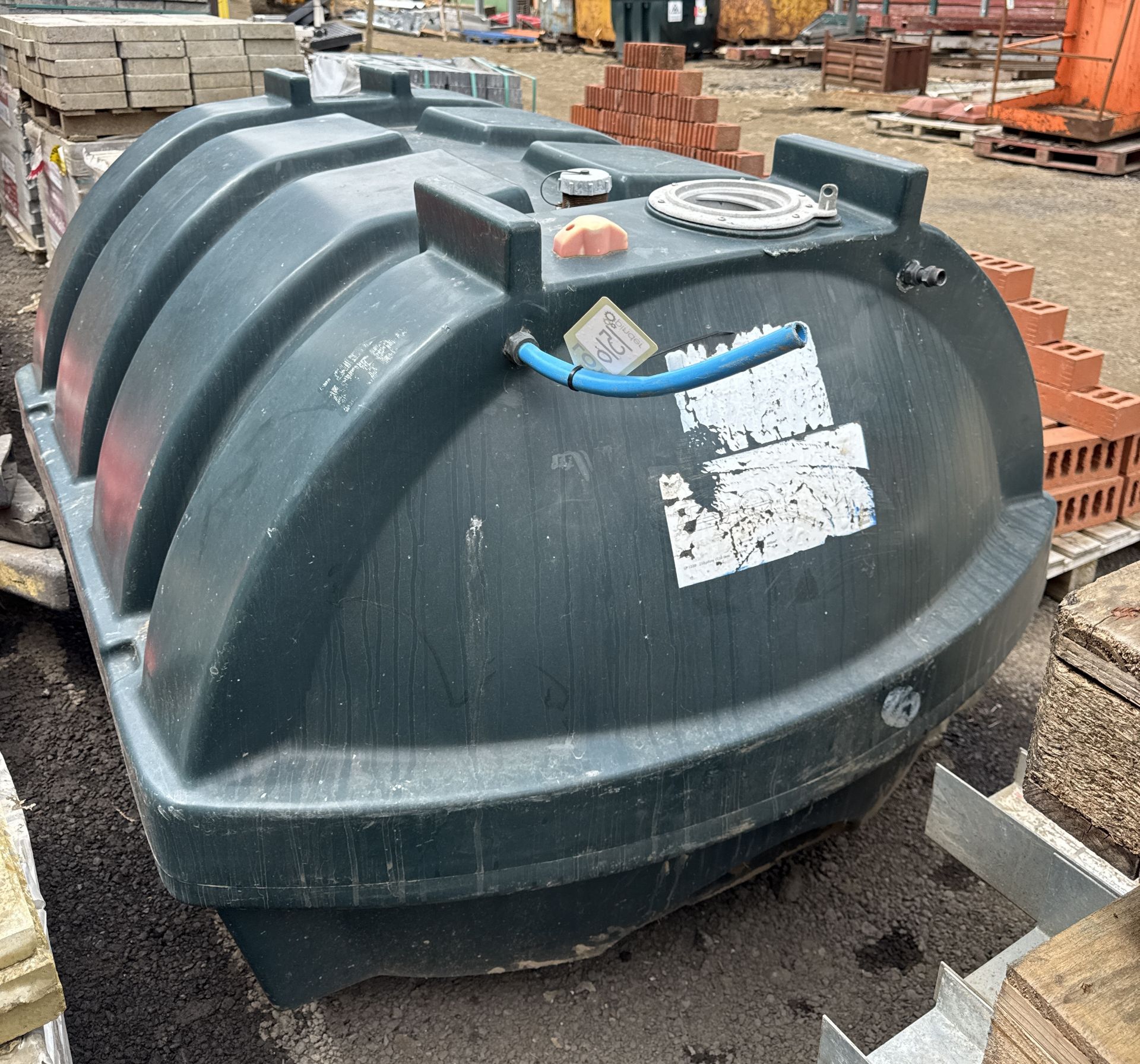 Plastic Freshwater Tank, 1000litres (Location: Nr Slaithwaite) - Image 2 of 7