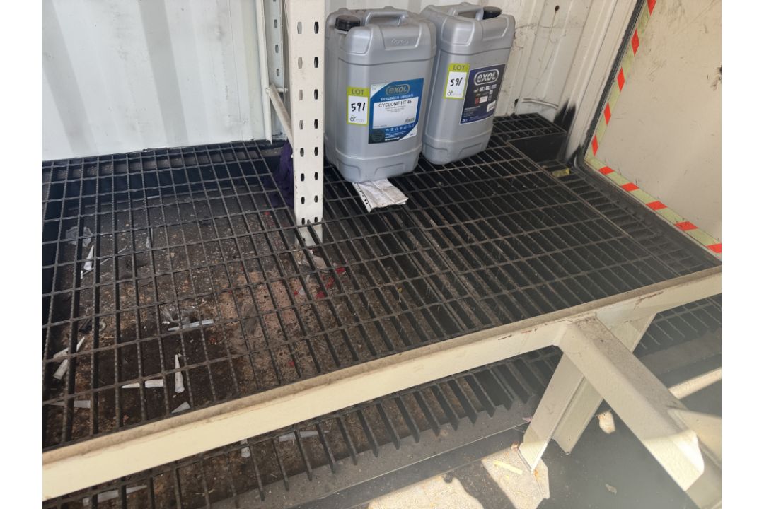 Container Drum Store converted 20ft shipping container, with double folding side doors, personnel - Image 11 of 18