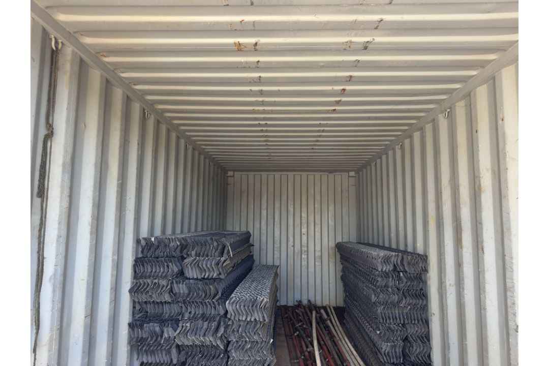 20ft Shipping Container (contents not included) - Image 5 of 7