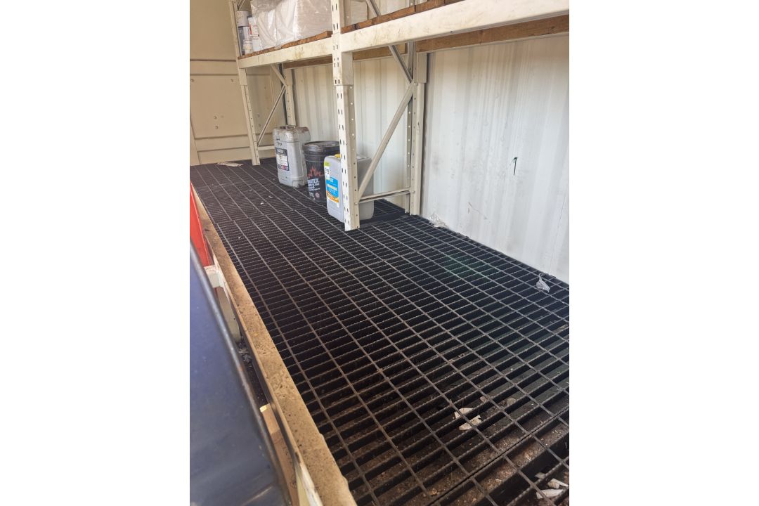 Container Drum Store converted 20ft shipping container, with double folding side doors, personnel - Image 12 of 18