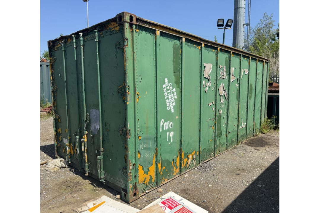 20ft Shipping Container (contents not included) - Image 1 of 9