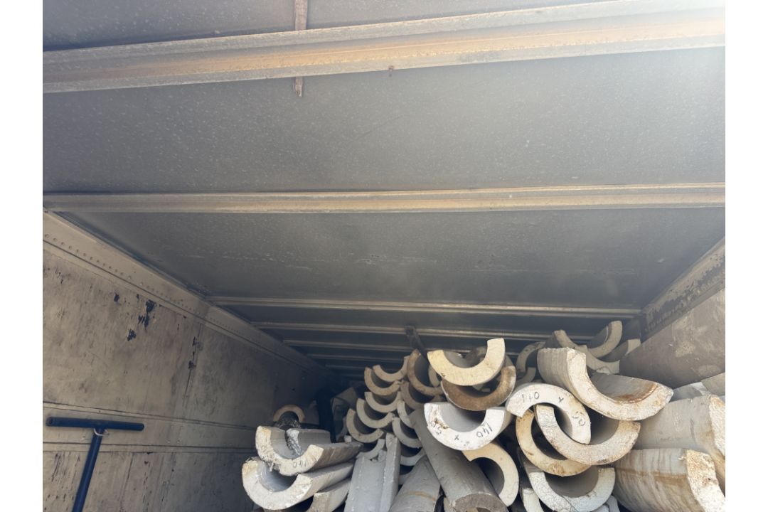 20ft Shipping Container (contents not included) - Image 6 of 9