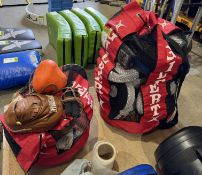 Quantity Boxing Gloves and Mits, to 2 bags