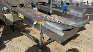 Peter Cox stainless steel Incline Inclined Roller Conveyor, 590mm roller width, 3000mm long,