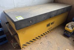Van Vault Outback Site Security Chest, 1330mm x 550mm x 500mm, no keys, open (Lot Location: Halifax,