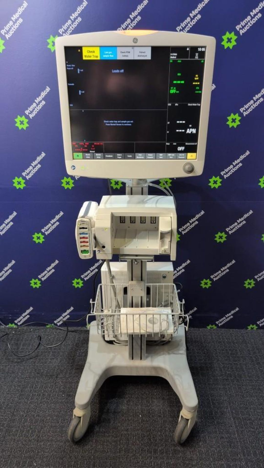 GE Carescape 850 D19KT Patient Monitor on Trolley with 1 x GE REF M1115512 Module Rack, 1 x GE REF 2 - Image 2 of 2