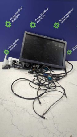 Elo Monitor with Wall Mounted Bracket 