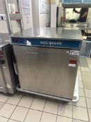 Alto Shaam hot heat mobile cabinet 240v 80cm x 72cm x 102cm Note this lot has a lift out charge