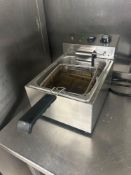 Nisbets Essentials stainless steel single tank single tank table top fryer 240v Note this lot has