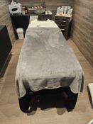 Raygea Spa Couch - Adjustable Treatment Table with Padded Upholstery Professional spa couch or