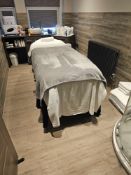 Raygea Spa Couch - Adjustable Treatment Table with Padded Upholstery Professional spa couch or
