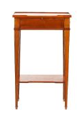 Pedestal Table 