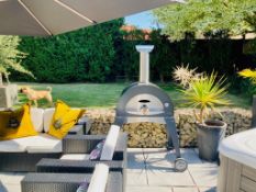 Alfa Ciao Top with Legs in grey (Wood Fired) - The Ciao series by Alfa Pizza proposes a solution to