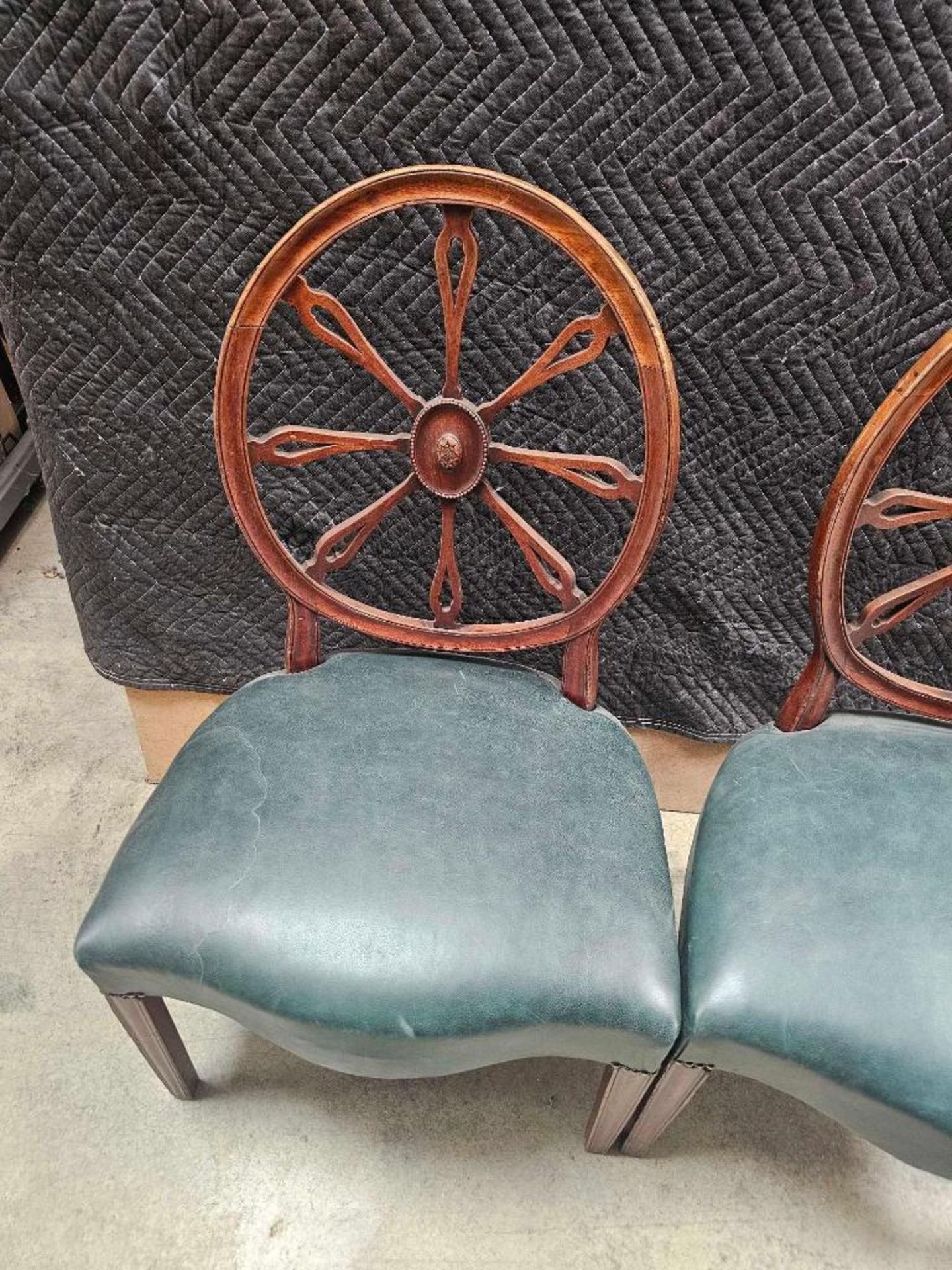 Pair of George III style wheelback chairs features circular backrests with central carved medallions - Image 2 of 5