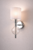 Thomas & Franks Rosie Wall Light The Thomas & Franks Rosie Wall Light is a sophisticated interior