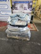 1 x pallet of hotel quality curtains/drapes