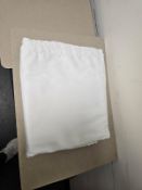 12 x Rivolta Carmignani Linen Tablecloth- 140 x 140cm FRMCZ Lincoln-Two hems of 1cm and 2 selvedges-