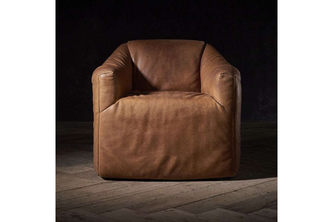 Timothy Oulton Rumple Chair — Savage Original Leather Characterized by its gently curved, tub- - Image 1 of 2