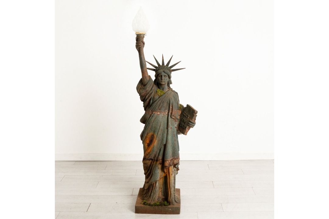 An Early 20th-Century Cast Iron Statue of Liberty Architectural Figure A striking early 20th-century - Image 20 of 20