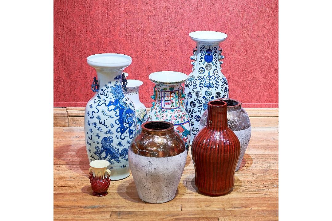 A diverse collection of nine decorative vases showcasing a blend of traditional Chinese and Japanese - Image 2 of 2
