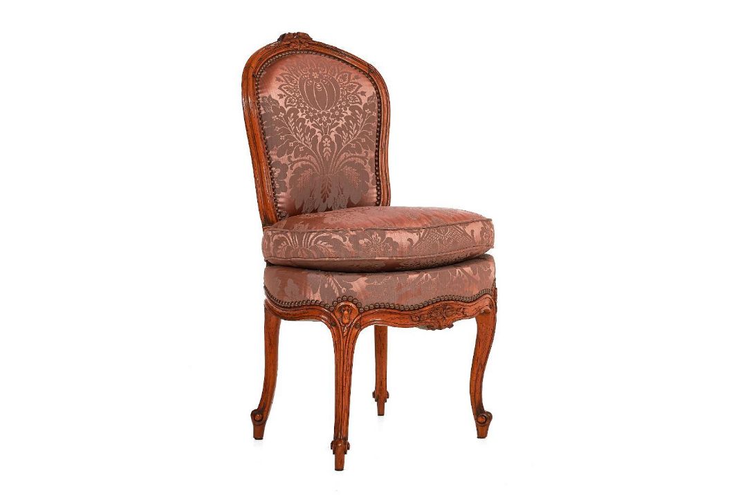 Louis XV style Chauffeuse Chair, a low – seated fireside chair (from the French chauffer, to heat) - Image 6 of 9