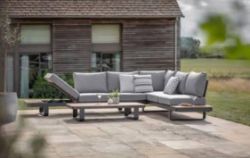 Bramblecrest Garden Furniture Warehouse Clearance Auction: Ex-Display, Samples & End-of-Season Stock. Live & Online Webcast!